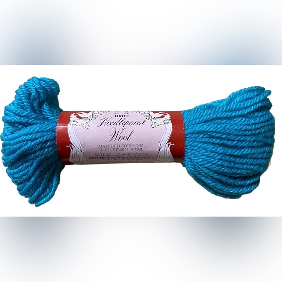 Turquoise VTG NOS Scovill Dritz Luxury 100% Virgin Wool Needlepoint 40 yds - Picture 1 of 5